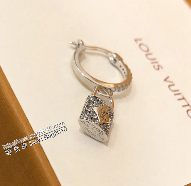 Louis Vuitton新款飾品 路易威登鎖頭鑰匙耳釘 LV不對稱圓環耳勾耳環  zglv2092